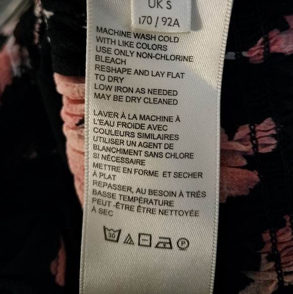 Free People Lace Floral Top. NWT Size Small. Excellent Condition - Picture 11 of 14